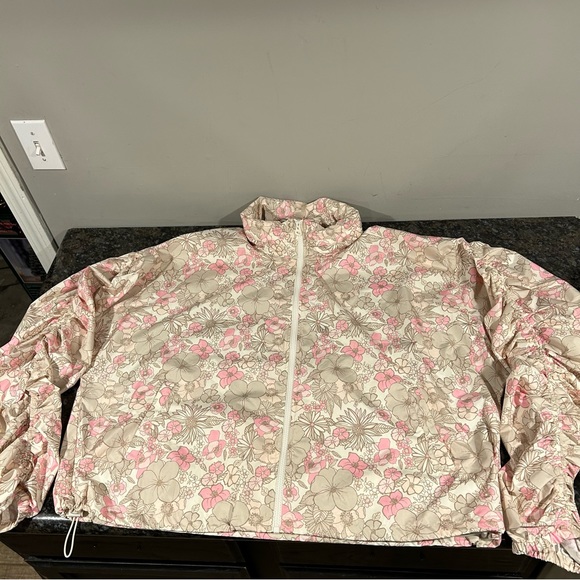 NWT Body & Sol Windbreaker Jacket Hoodie Floral XXL 2XL Womens - Picture 7 of 9